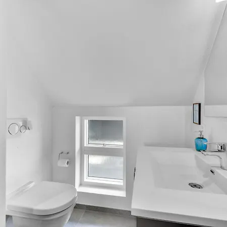 Nice Home In Ringkobing With Sauna *