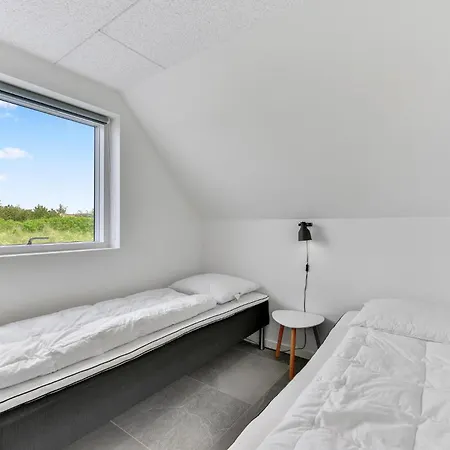 Casa vacanze Nice Home In Ringkobing With Sauna