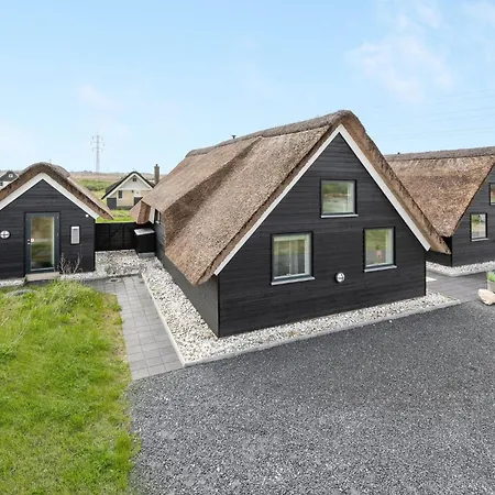 Casa vacanze Nice Home In Ringkobing With Sauna