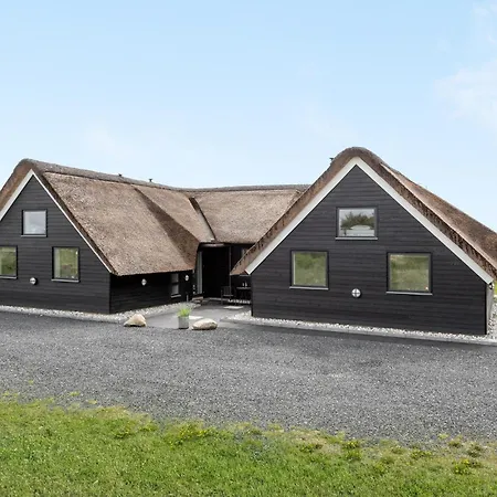 8 Bedroom Amazing In Holiday home Ringkobing