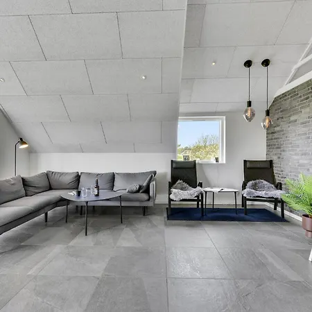 Nice Home In Ringkobing With Sauna