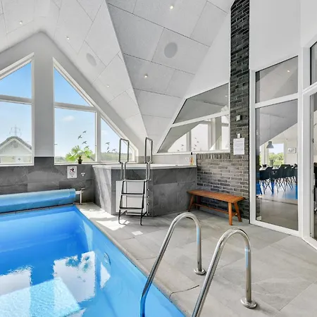 Nice Home In Ringkobing With Sauna Casa vacanze *