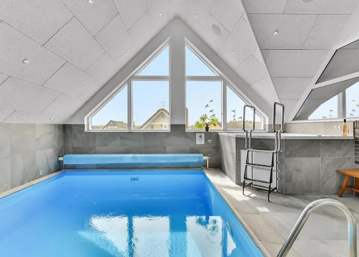 Holiday home 8 Bedroom Amazing In Ringkobing