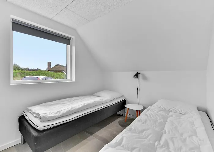 Holiday home 8 Bedroom Amazing In Ringkobing