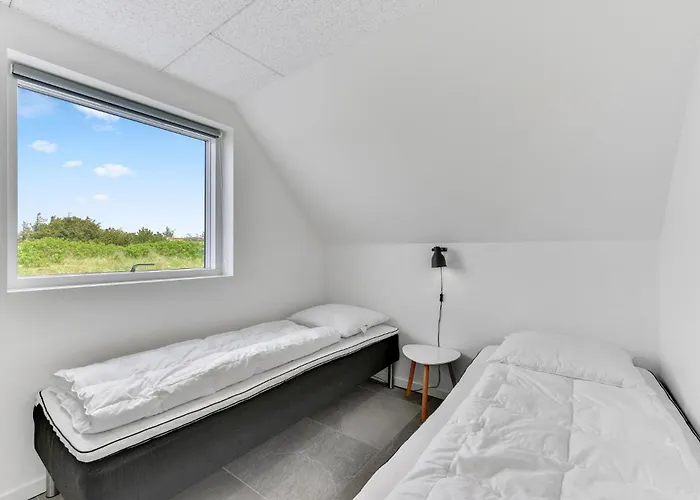 Holiday home 8 Bedroom Amazing In