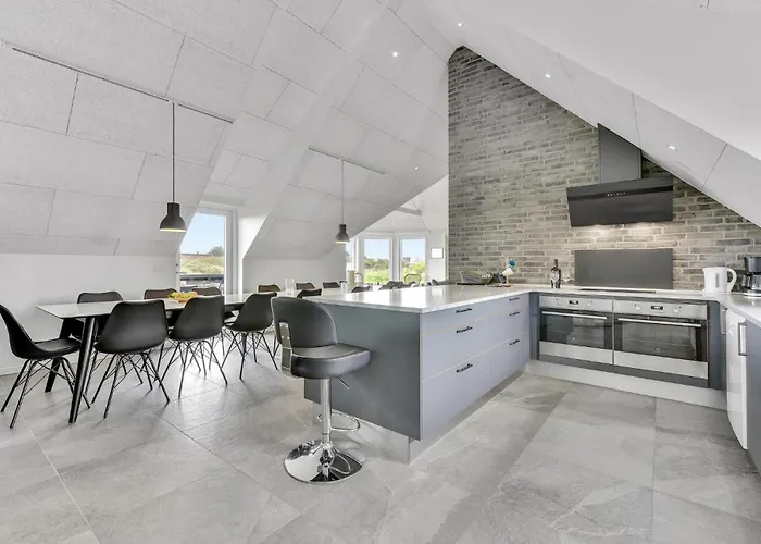 8 Bedroom Amazing In Ringkobing