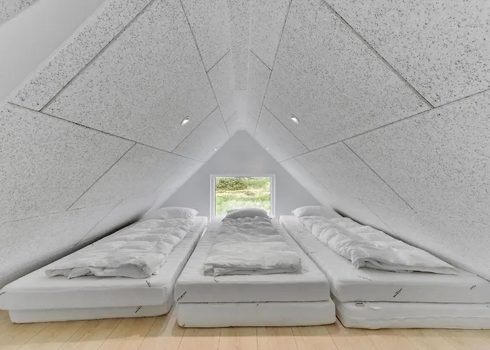 Holiday home 8 Bedroom Amazing In Ringkobing