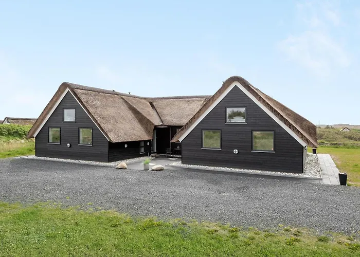 8 Bedroom Amazing In Holiday home Ringkobing