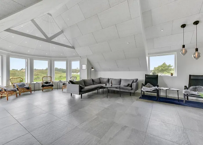 Holiday home 8 Bedroom Amazing In Ringkobing