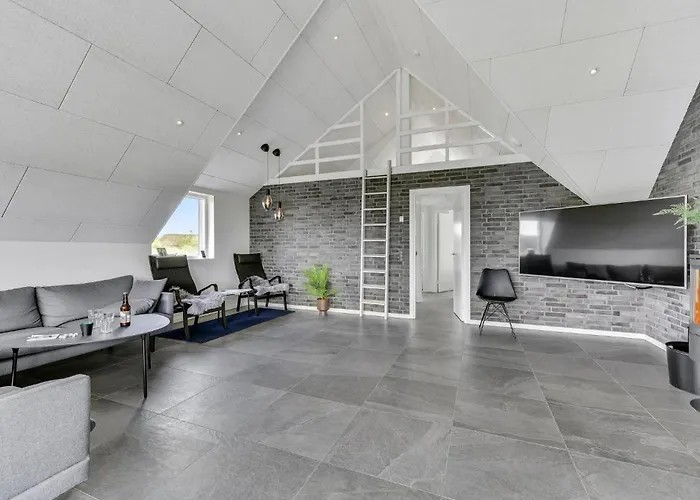 8 Bedroom Amazing In Ringkobing